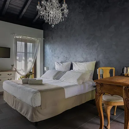 Treterre Farm stay *
